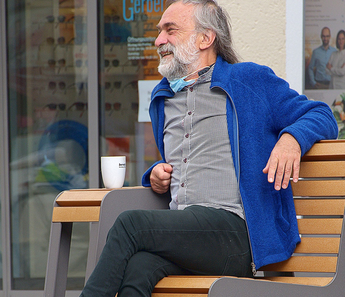 Outdoor Bench Glider – A Great Way To Enjoy The Summer