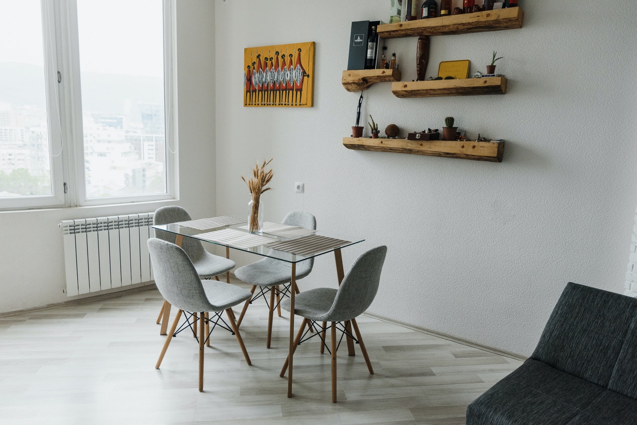 How Preserve Teak Home Furniture From Weather Threats